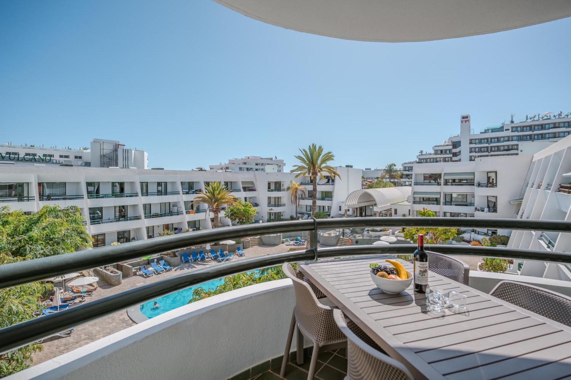 Go2Tenerife Apart Sira Family, Pool & Beach Playa de las Americas  Zewnętrze zdjęcie