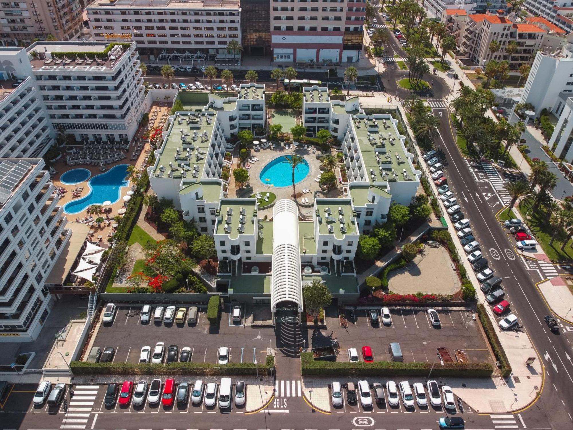 Go2Tenerife Apart Sira Family, Pool & Beach Playa de las Americas  Zewnętrze zdjęcie